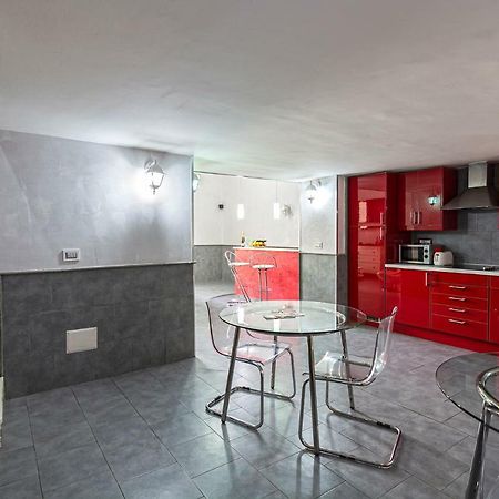 Suite Apartments Angioini ナポリ エクステリア 写真