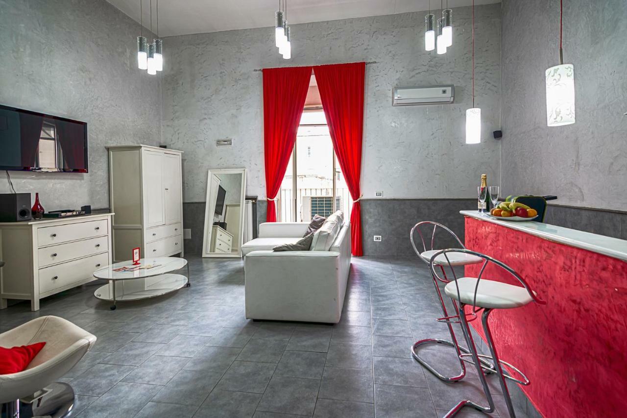 Suite Apartments Angioini ナポリ エクステリア 写真
